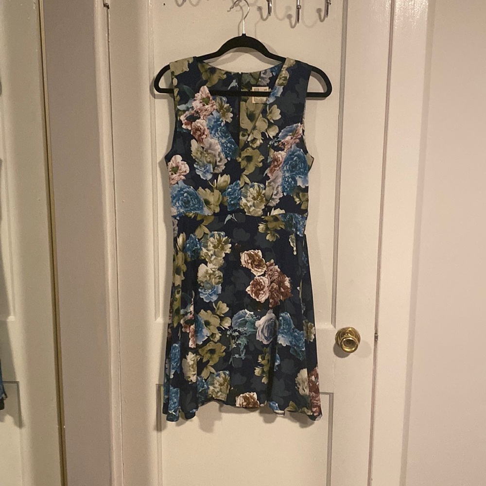 Beautiful 3rd Floor Studio dress! Never worn!